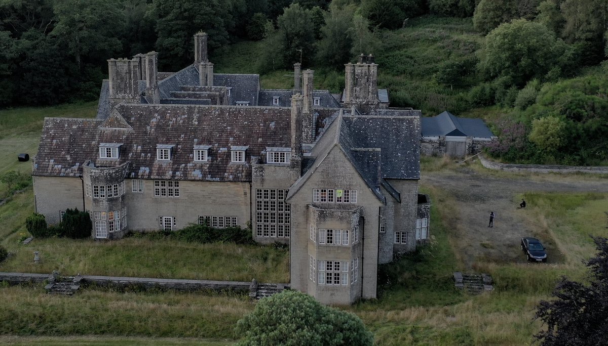 DeviantDiscover's tweet image. youtu.be/BRH_PkhOFNc?si…
A few of my photos at the abandoned Kildonan House Ayrshire. Cool place! #urbexayrshire #abandonedayrshire 
Video link above: please subscribe to our YouTube 👌🏼