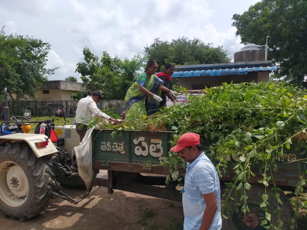 As a part of *Swachhatha hee Seva*   *Ek Din  Ek Ghanta Ek Saath  Swachhatha ke liye* program conducted at Ramadugu Mandal HQrs..Respected DRDO gaaru, DPO gaaru,  MPP gaaru, MPDO gaaru,  Sarpanch gaaru GP functionaries,  Youth Associations  participated in a bigway.. 1/3..