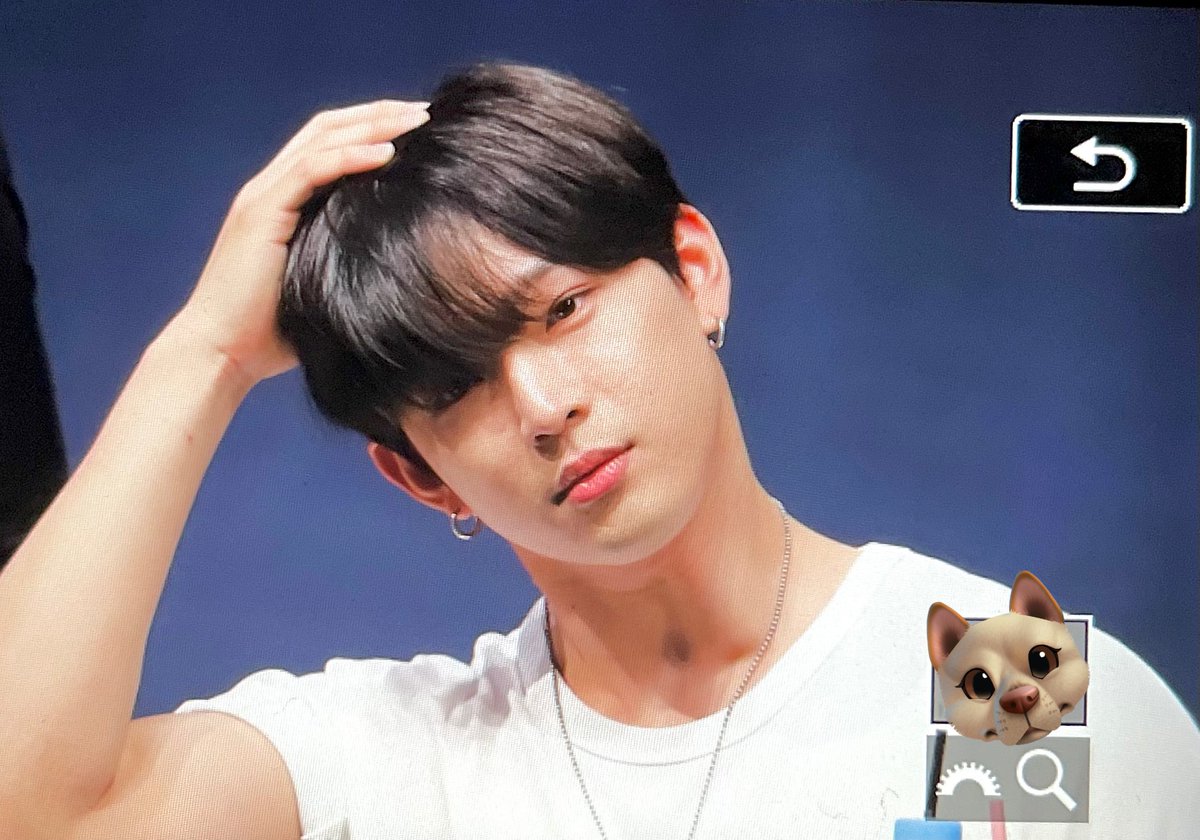 231001
뻐근... 뻐근.. 뻐근.... 뻐근...
#원어스 #이도 #ONEUS #LEEDO
