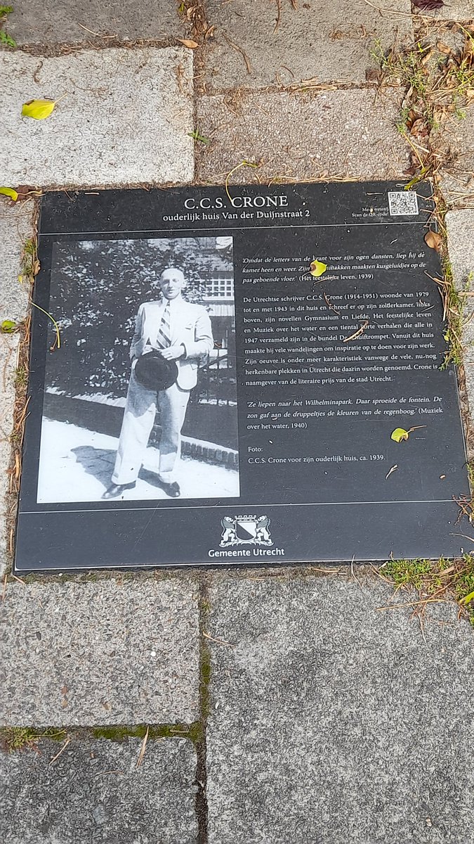 JolandaUtrecht's tweet photo. Lopend in de wijk zag ik ook wat andere bijzonderheden. Zo zie je nog eens wat in je buurt. #ccscrone #afval #holytrinitychurch https://t.co/6OQcMPfR9h