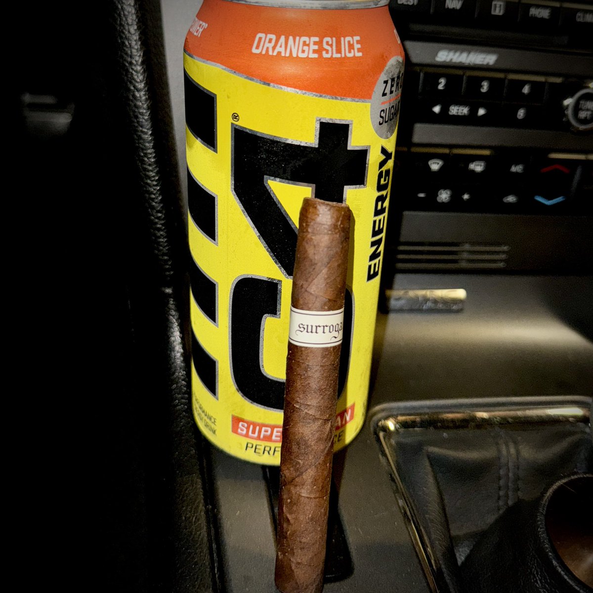 Not_That_JB's tweet photo. Rise. Pray. Smoke. Lift. Smoke. #RPSLS
@c4energy Orange Slice and @TatuajeCigars Surrogates Cracker Crumbs together make a deliciously spicy orange treat before the gym. https://t.co/a7Wape3XLX