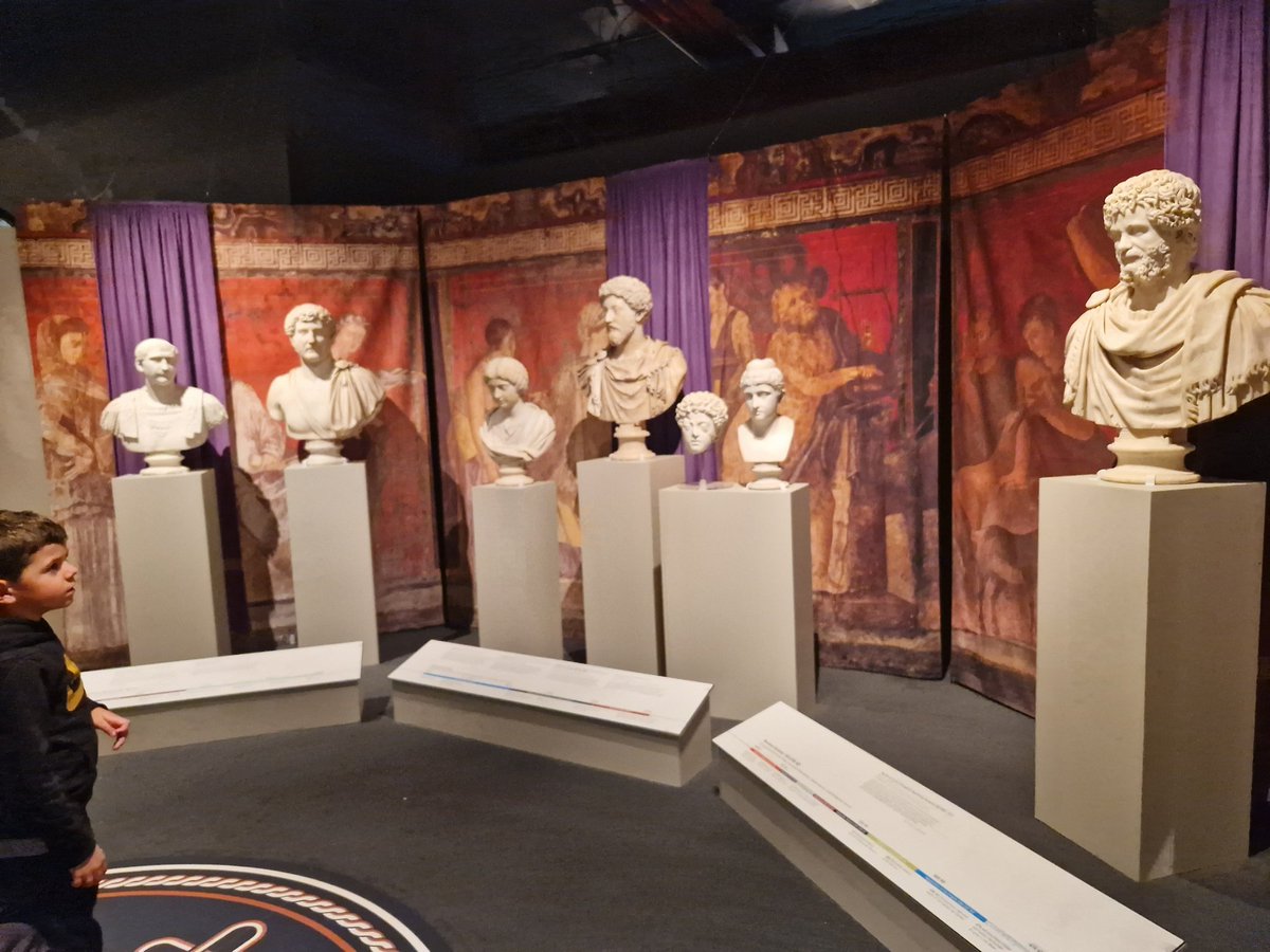 Karen Valentine tweet media