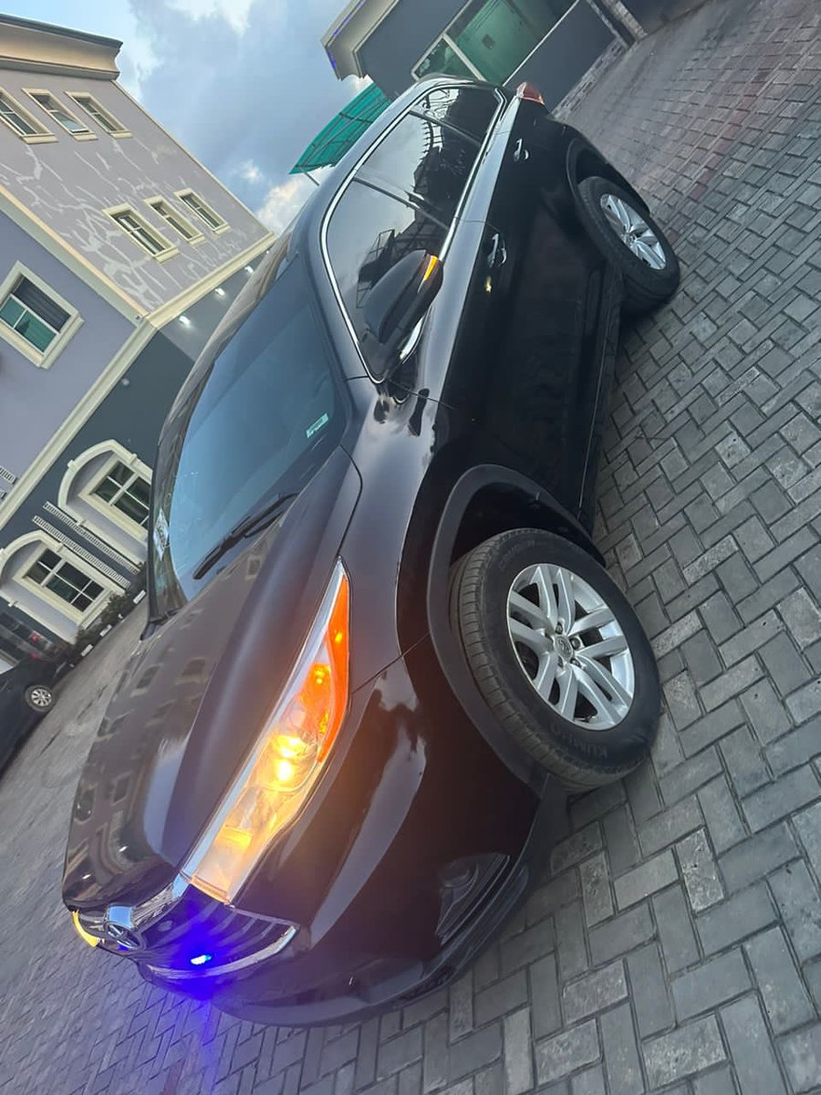 Smart_Autos_Ng's tweet image. Tokunbo Lexus es330 2006,#4.2m 

Tokunbo Lexus rx350 2020,#31.5m 

Tokunbo Toyota Camry 2010,#6m 

Tokunbo standard Toyota Highlander 2015,#13.7m

📍Lagos 
☎️07063699719 

God bless every hand that retweets this.