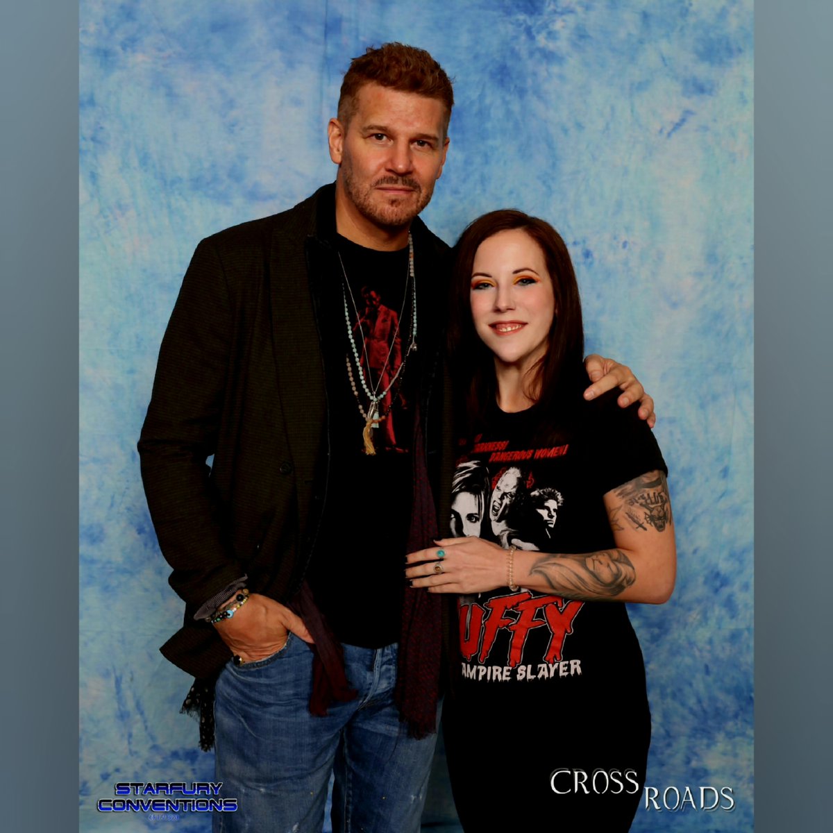 littlebitcavjo's tweet photo. last weekend at @starfuryevents was a once in a lifetime experience #davidboreanaz #christiankane #crossroads7 https://t.co/SmiRLpcOgB