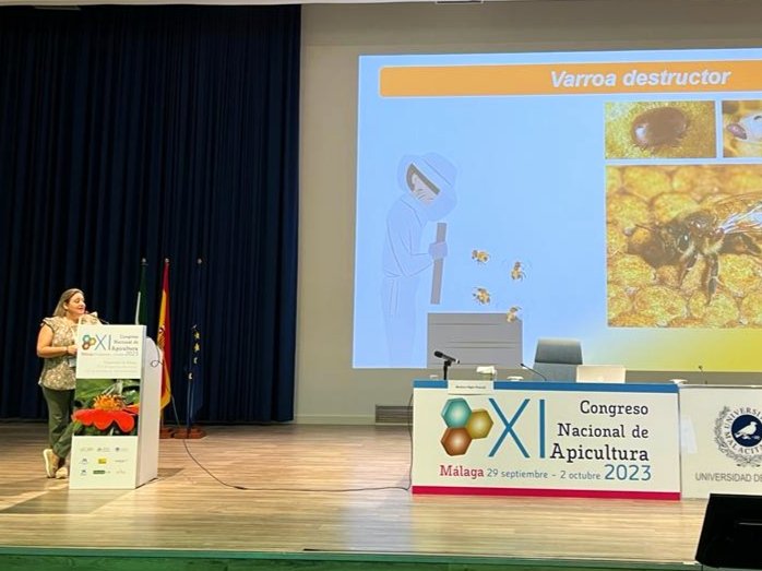 ¿El fallo de los tratamientos con #amitraz para el control de #Varroa está relacionado con la #resistencia del parásito a este acarida? Algunas respuestas hoy en el XI Congreso Nacional de #Apicultura en #Málaga.

#Resisteam