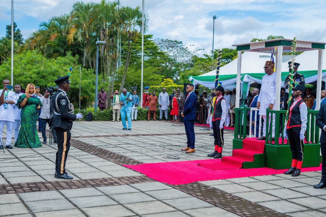 SimFubaraKSC's tweet photo. Today, we joined the rest of the country to celebrate the 63rd  year of independence of our nation. We are quite certain that we have made steady progress despite some challenges. We can confidently say that we are gradually growing in our democracy as it has been sustained for 24 years. 

I therefore congratulate all Nigerians for this remarkable feat.