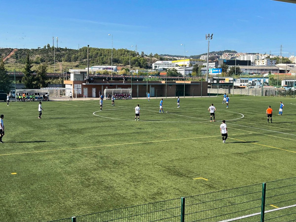 CFosBelenenses's tweet photo. Seniores B, II Divisão da AFL, 3ª Jornada:
Santa Maria, 2 - #BelenensesB, 2

⚽️ Juan e Afonso Gil marcaram para os azuis.

Força Samuel Santos! 💙💪 #tweetpastel https://t.co/nIbGaNPSlx