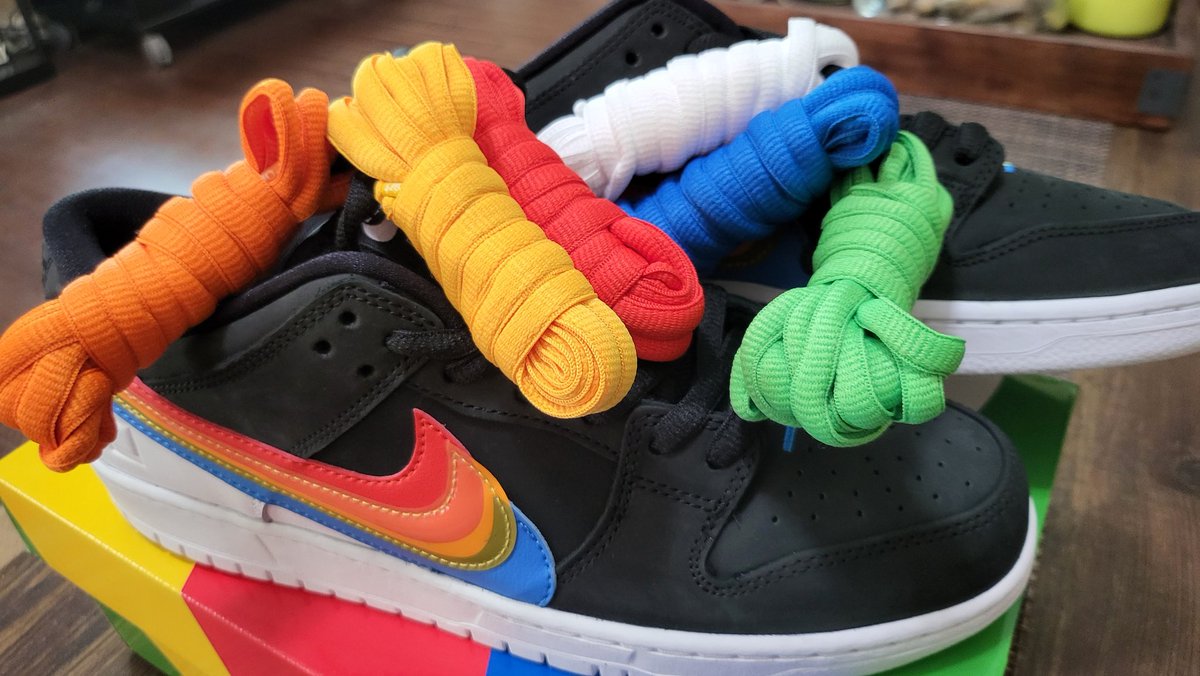 OG Sneakerhead tweet media