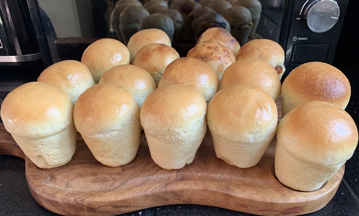 Rob_C_Allen's tweet image. Baked for tea today, 10 plain plantpot #loaves (salmon n cucumber open sarnies) and 6 cheese n marmite loaves.