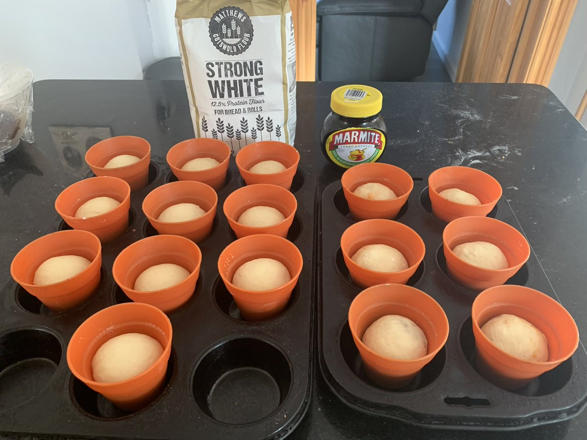Rob_C_Allen's tweet image. Baked for tea today, 10 plain plantpot #loaves (salmon n cucumber open sarnies) and 6 cheese n marmite loaves.