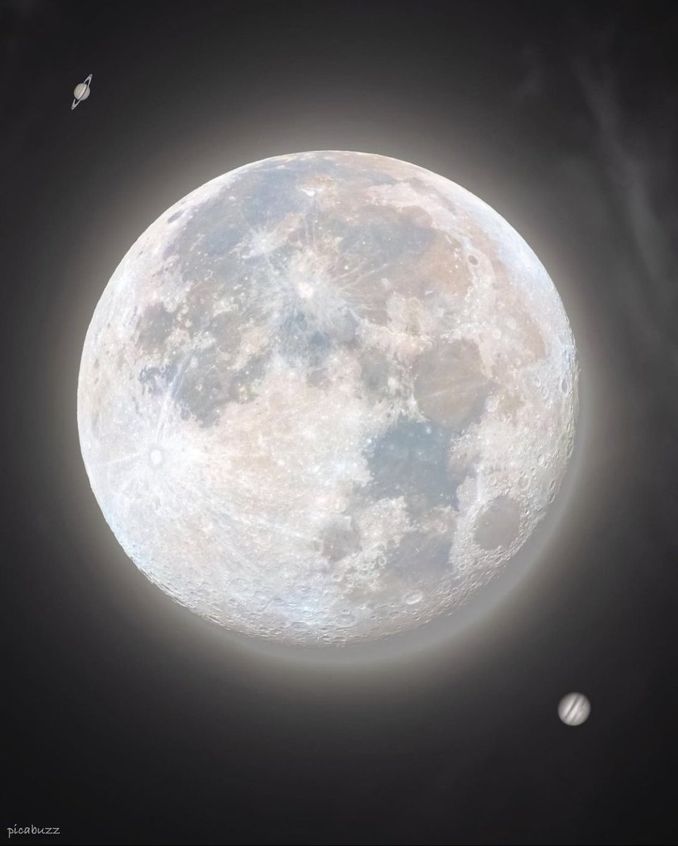 Full Moon, Jupiter and Saturn.