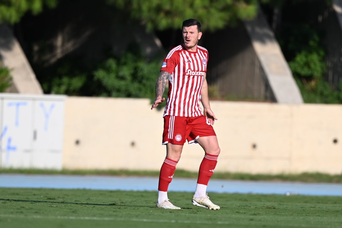 g_biancone's tweet photo. Very happy today to have some good first minutes in red and white with the B team. Not the result excepted but we learned. Now focus and ready for the next step! PAME @olympiacosfc  ⚪️🔴#GLB41 https://t.co/vEs8AXJLc2