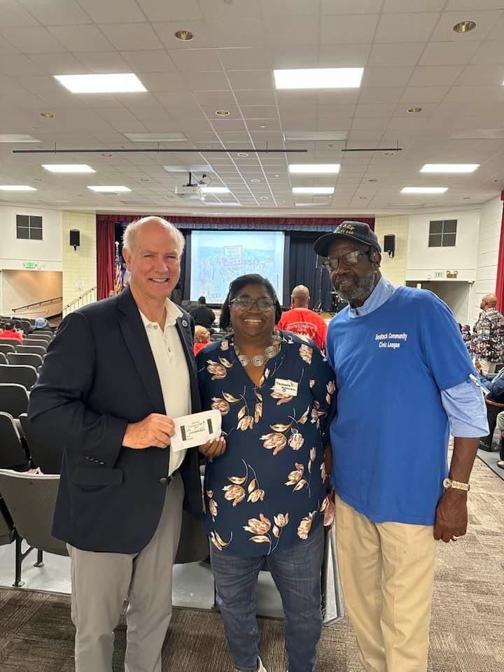 WorthRemick's tweet photo. Busy VB weekend: Neptune Festival, Boardwalk fun, and the annual parade, attracting 400,000 2) Seatack Community Gospel Extravaganza to raise funds for improvements to Seatack Park, 3) FILFEST at Mt Trashmore- a very popular 2 day festival celebrating Filipino arts and culture. https://t.co/IsTxjtdBqo