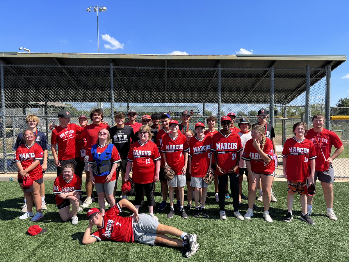 We had a great time at the ball field🏴‍☠️ To know more about the relationship between miracle league and @MarcusBaseball watch this - m.youtube.com/watch?si=3S1QA…
