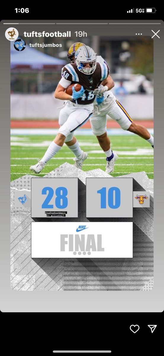 How about BB&amp;N alum Jack Elliott making grabs for the jumbos! #letsgo <a href="/FootballTufts/">Tufts University Football</a>
