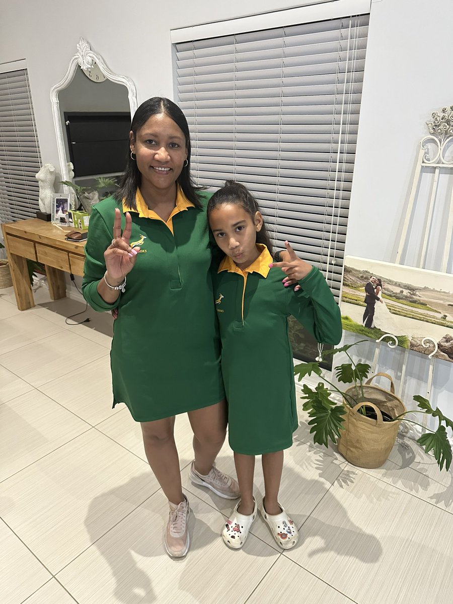 ocloete's tweet photo. Ready for the game!! Go Bokke!! 
🇿🇦🇿🇦🇿🇦
#RWC2023 #Bokke #BringItBackHome
@SuperSportTV @Springboks
#Bokrok https://t.co/vfrdOnQTxT