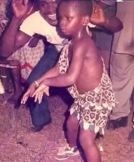 Cross  PDP
Pere     LP

Both left before Adekunle APC

Bigbrother well done o #BBNaijallstars