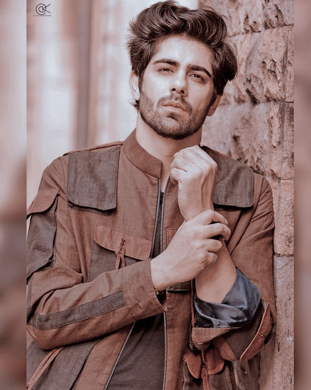 Aimeeee7214's tweet photo. ♡ 𝐇𝐄𝐀𝐑𝐓𝐓𝐇𝐑𝐎𝐁 𝐎𝐅 𝐌𝐈𝐋𝐋𝐈𝐎𝐍𝐒 𝐎𝐅 𝐆𝐈𝐑𝐋𝐒𝐒𝐒 ♡

HAPPY BIRTHDAY RRAHUL https://t.co/3x2scahktl