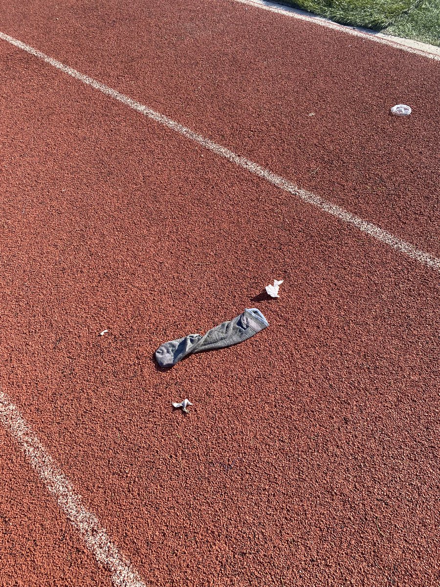 MBeaudo's tweet photo. Hey Town of Milton and Saint Francis Xavier High School…This is absolutely disgusting and an embarrassment…who’s going to pick up all this garbage? @TownOfMiltonON @StFXSOS @HCDSB https://t.co/sC3TwdEM1n