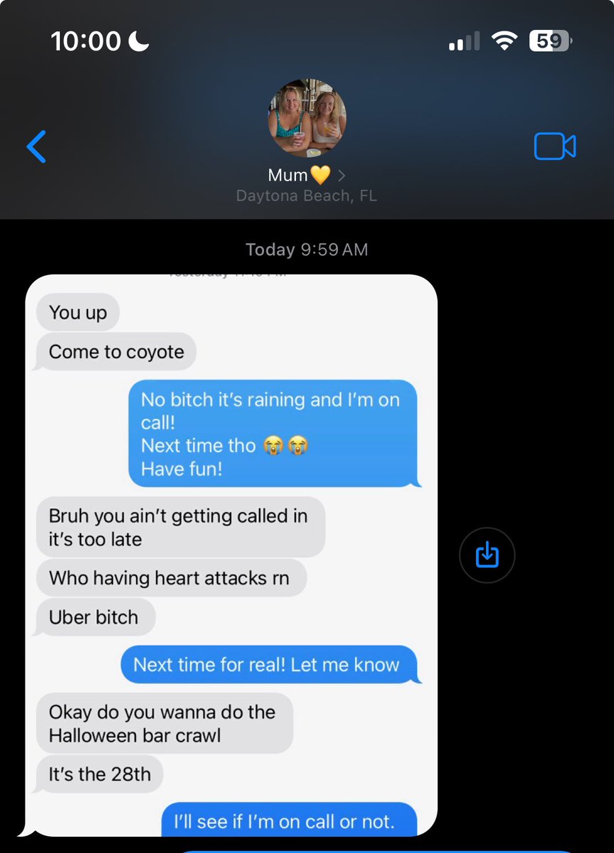 ashflane's tweet photo. not my friends trying to get my mom to come out last night when I wasn’t even there lol https://t.co/PwJBjCidU1