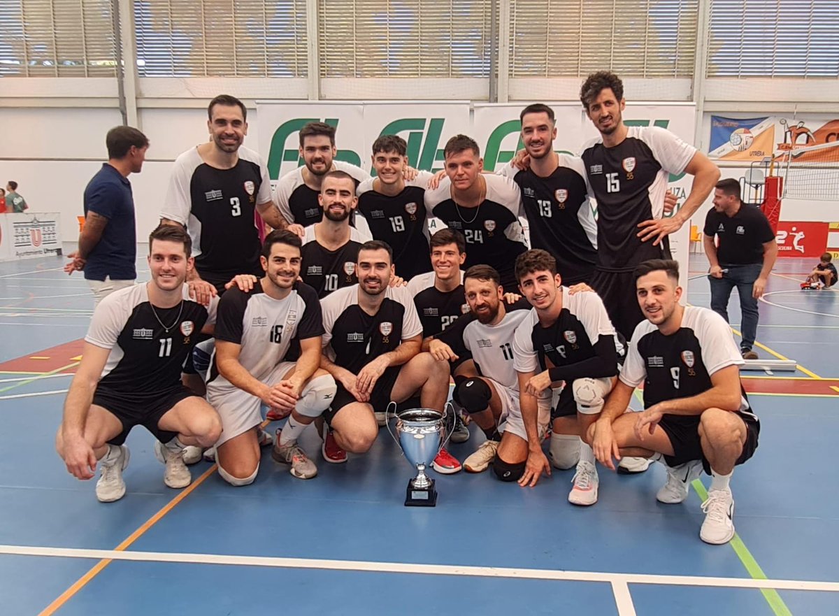 Unicaja Costa de Almería se proclama Campeón de la Copa Andalucía Masculina "Trofeo Toño Santos" 2023, venciendo en la gran final a un gran CV Utrera. ¡Enhorabuena a ambos equipos por el  gran espectaculo ofrecido!

<a href="/DeporteAND/">Andalucía es Deporte</a>
<a href="/SuperVoleySpain/">SuperVoley Spain</a>
<a href="/TodovoleySpain/">Todovoley</a>