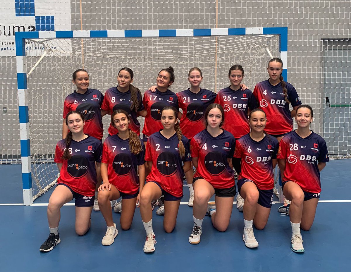 mrdosuna's tweet photo. Finde completado! 
Amistosos vs @CBmMNTorrevieja @balonmanopetrer; tarde de 🤾🏽‍♂️ gracias @bmbenidorm @AlejandroCutand donde nuestros pequeños @salesianosELX vieron el partidos vs @BmHuesca .
Unos ilicitanos en @ASOBAL 
@Jfnolmeng @PepeOliver8, @Chaarlyy_21 @IanMoyaa @ Pablo Agullo https://t.co/eTpWzs9zsB
