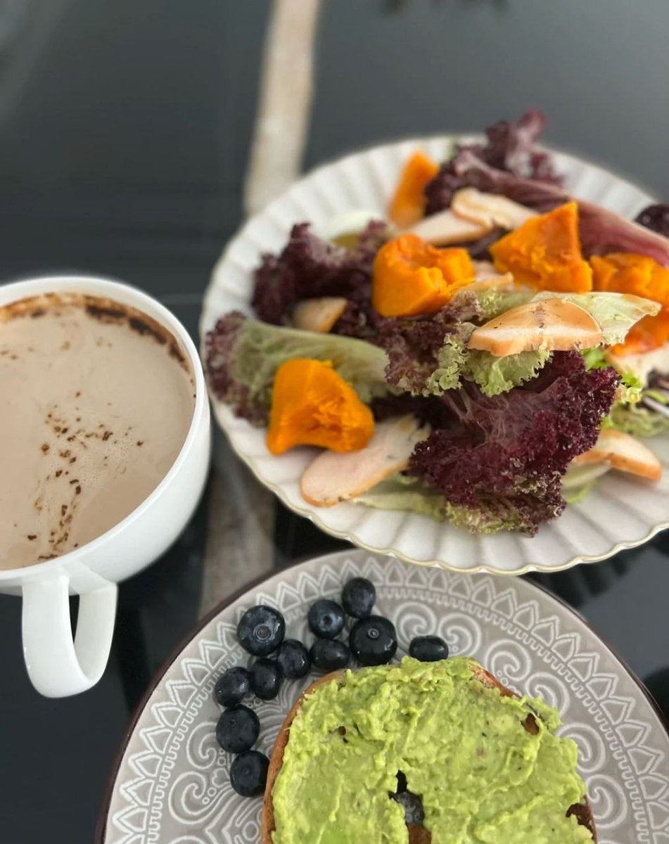 ounedself's tweet image. I look forward to every time I can "slow down" and enjoy mornings, breezes, and breakfast alone!  #Sunday  #gourmetfood #Claypool