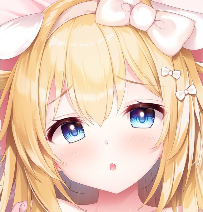 もち犬ちゃん抱き枕、受注終了いましました!!💛
ご報告が遅れてごめんなさい～～!

現在はゲーム制作の色選びをしています。がんばるぞいっ💛 