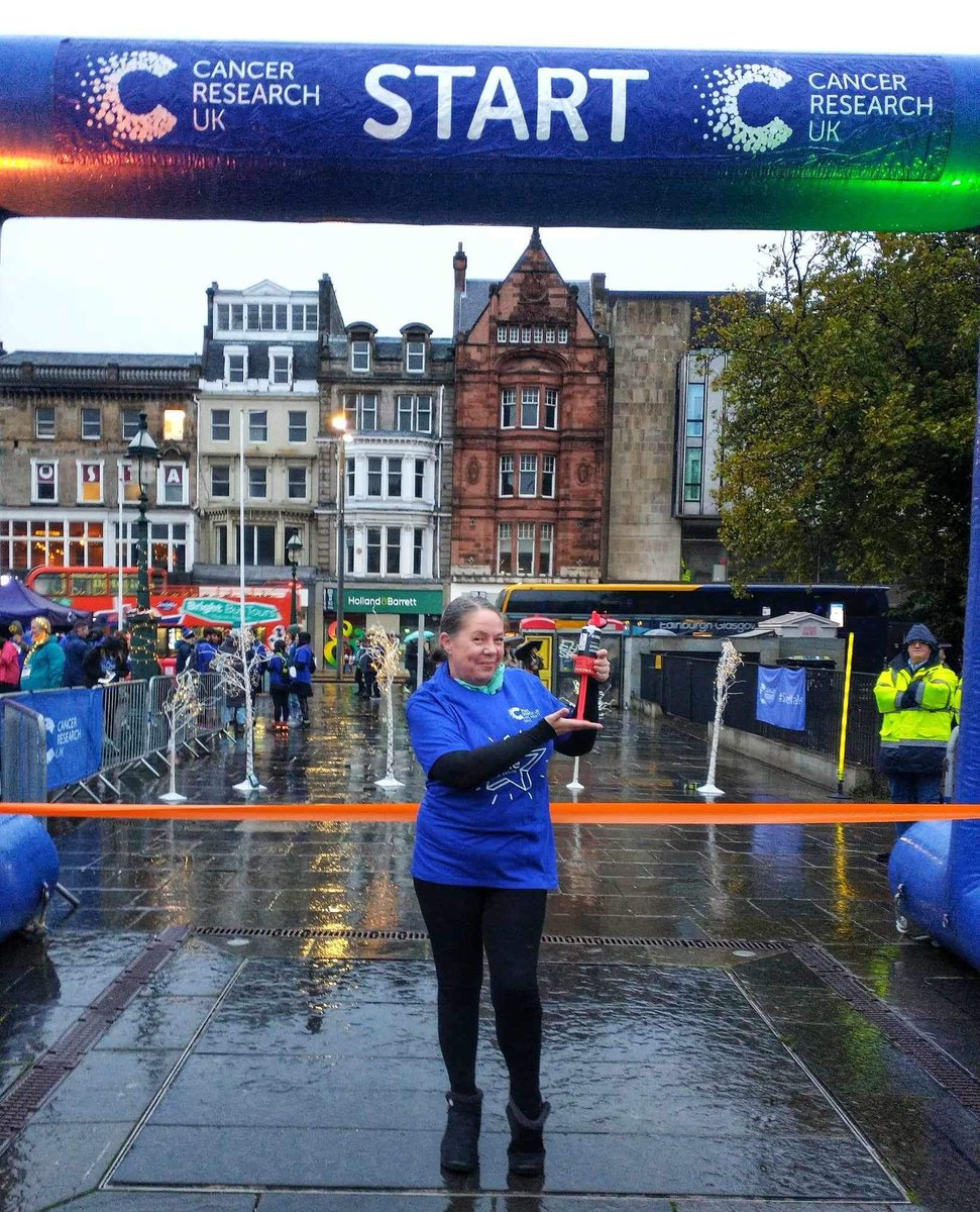 CRUKScotland's tweet photo. Thank you Kirsty Wilkie, our official starter at Shine Night Walk Edinburgh. 💙 You are our #MondayMotivation 
Kirsty led a team of 36 colleagues from our corporate partner @RoyalLondon taking part for @CR_UK   #TogetherWeAreBeatingCancer 🌟
https://t.co/wRknsaNNf8 https://t.co/7fOS6gBRGS