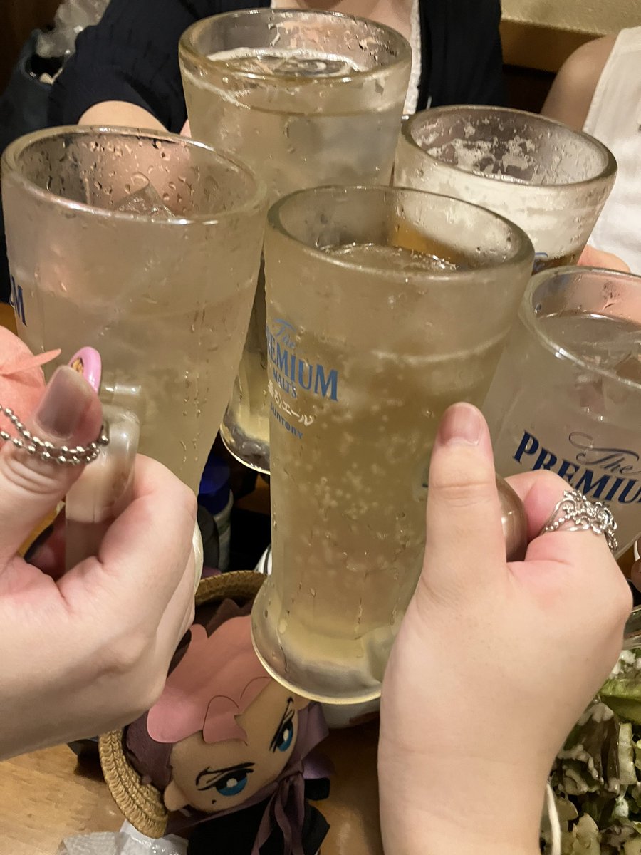「打ち上げに急遽お誘い頂けたので混ざらせて貰いました。ありがとう御座いました〜本当」|悪趣味のイラスト