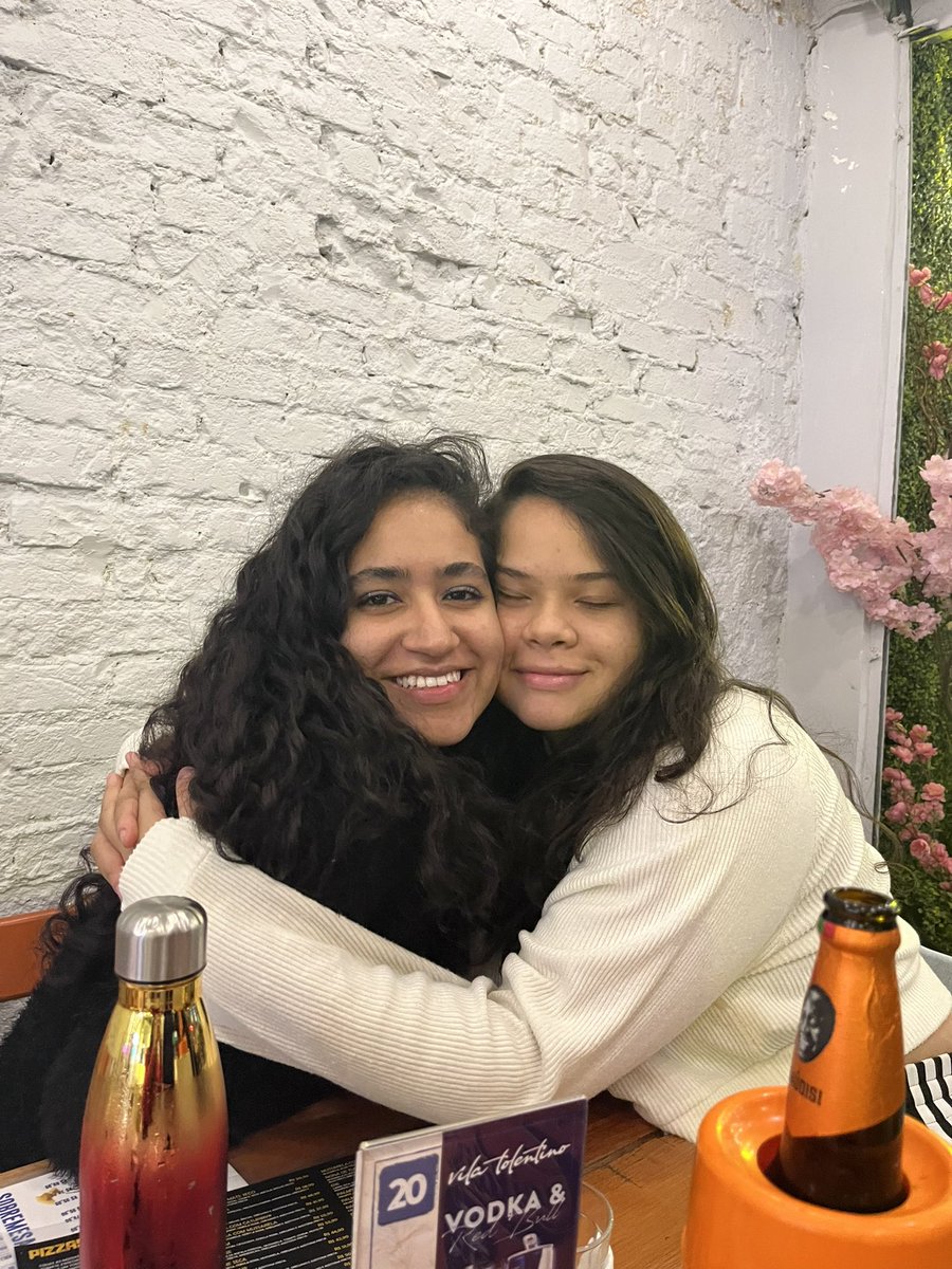 lelemos51's tweet photo. hoje faço 3 anos com o amor da minha vida ❤️ https://t.co/R1hlIrJUxQ