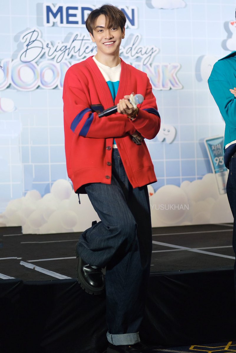 真的很久了🫶

#MedianXJoongDunk
#จุงอาเชน 
<a href="/ChenRcj/">อันโดรเมด้า ชุน</a>