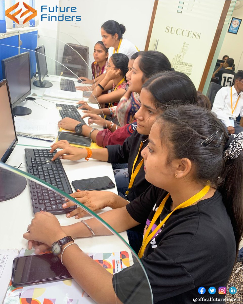 finders_future's tweet image. Classes Time💻
#classestime #class #phpclasses #javadeveloper #phptraining #liveprojects #PHP#PHPprogramming #FutureFinders #Mohali #chandigarh #liveclass #projectbaseslearning #batches #sucess #training
Call Now : 98559-08009
Visit us : futurefinders.in