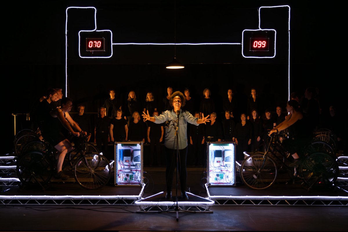 YTR Choir tweet media