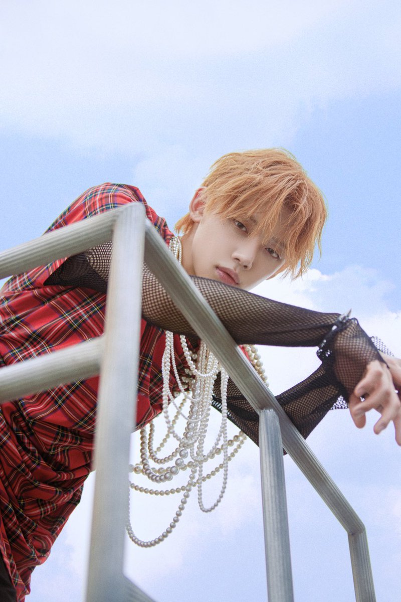 txt_sarangdan2's tweet photo. The Name Chapter : FREEFALL - Concept Photo CLARITY Ver. - #연준 (#YEONJUN) https://t.co/m3fkzYyWW9