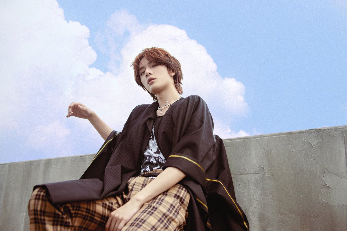 txt_sarangdan2's tweet photo. The Name Chapter : FREEFALL - Concept Photo CLARITY Ver. - #범규 (#BEOMGYU) https://t.co/6iBl8y7Aul