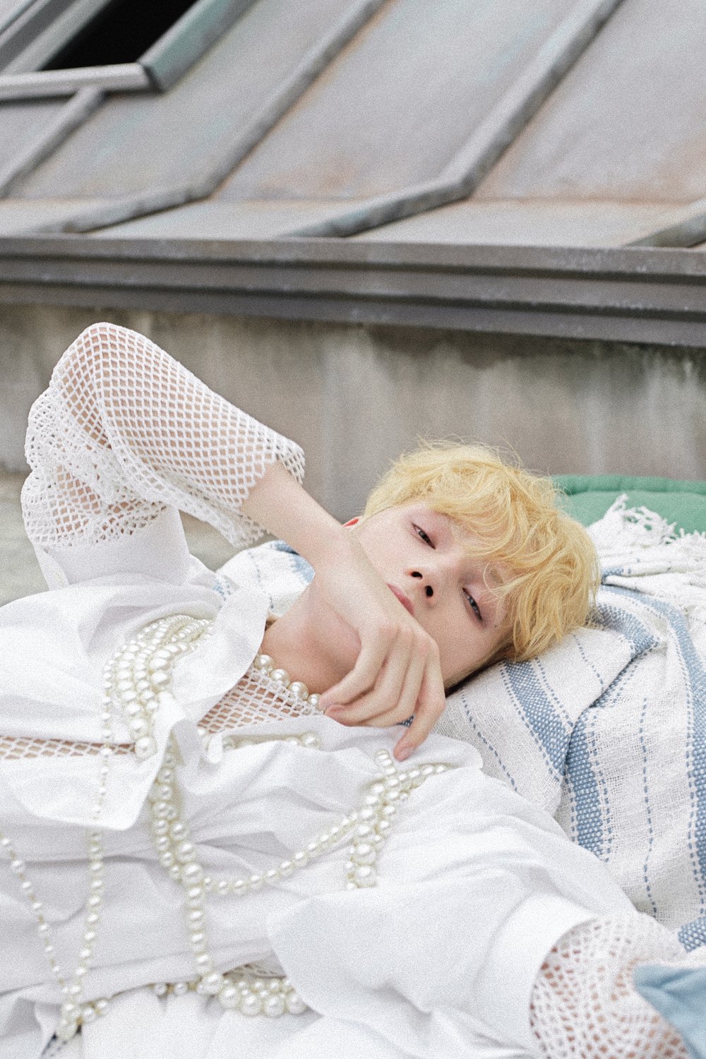 F7XNpXba8AAYafJ?format=jpg&name=large