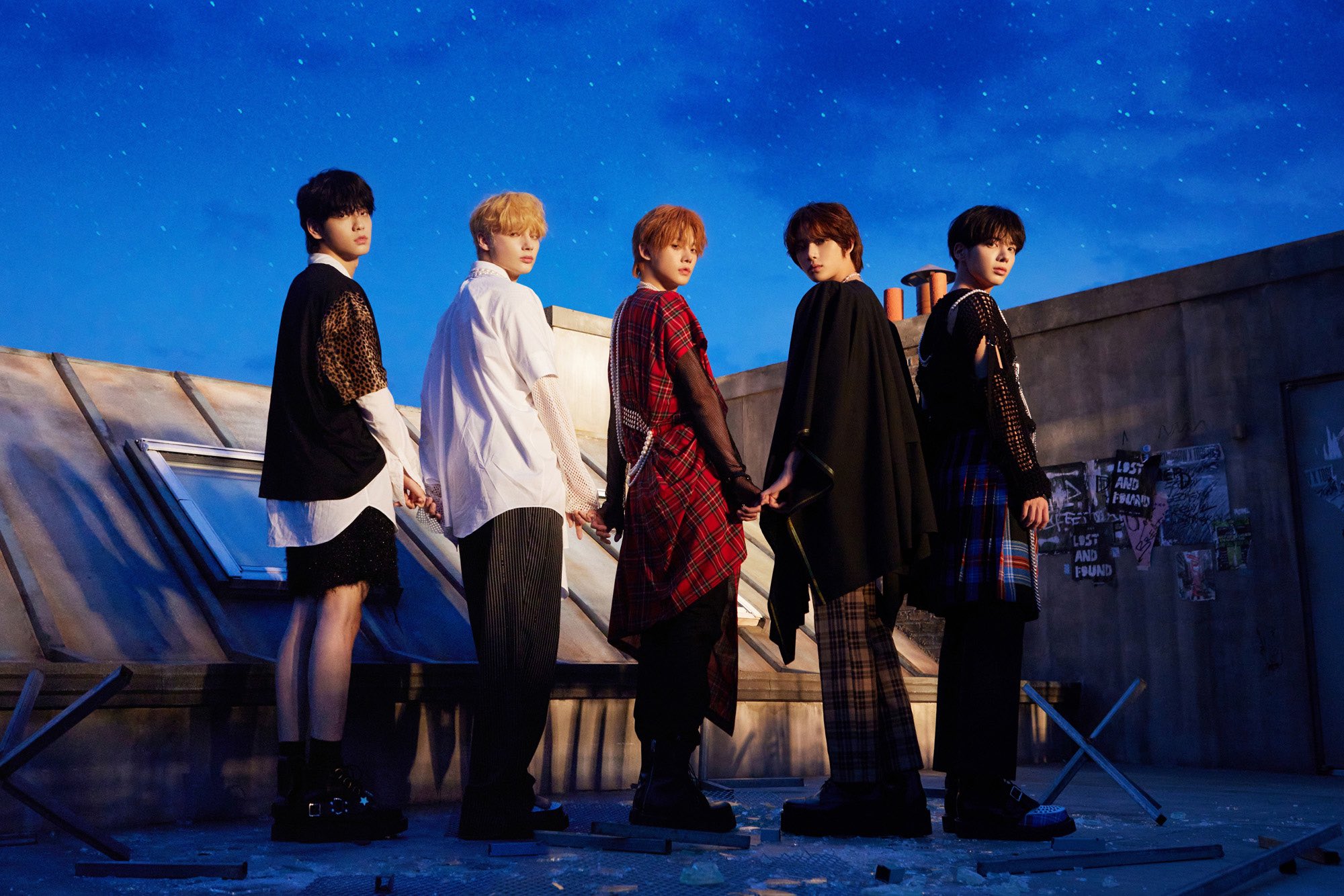 F7XNvKraYAAiHeQ?format=jpg&name=large