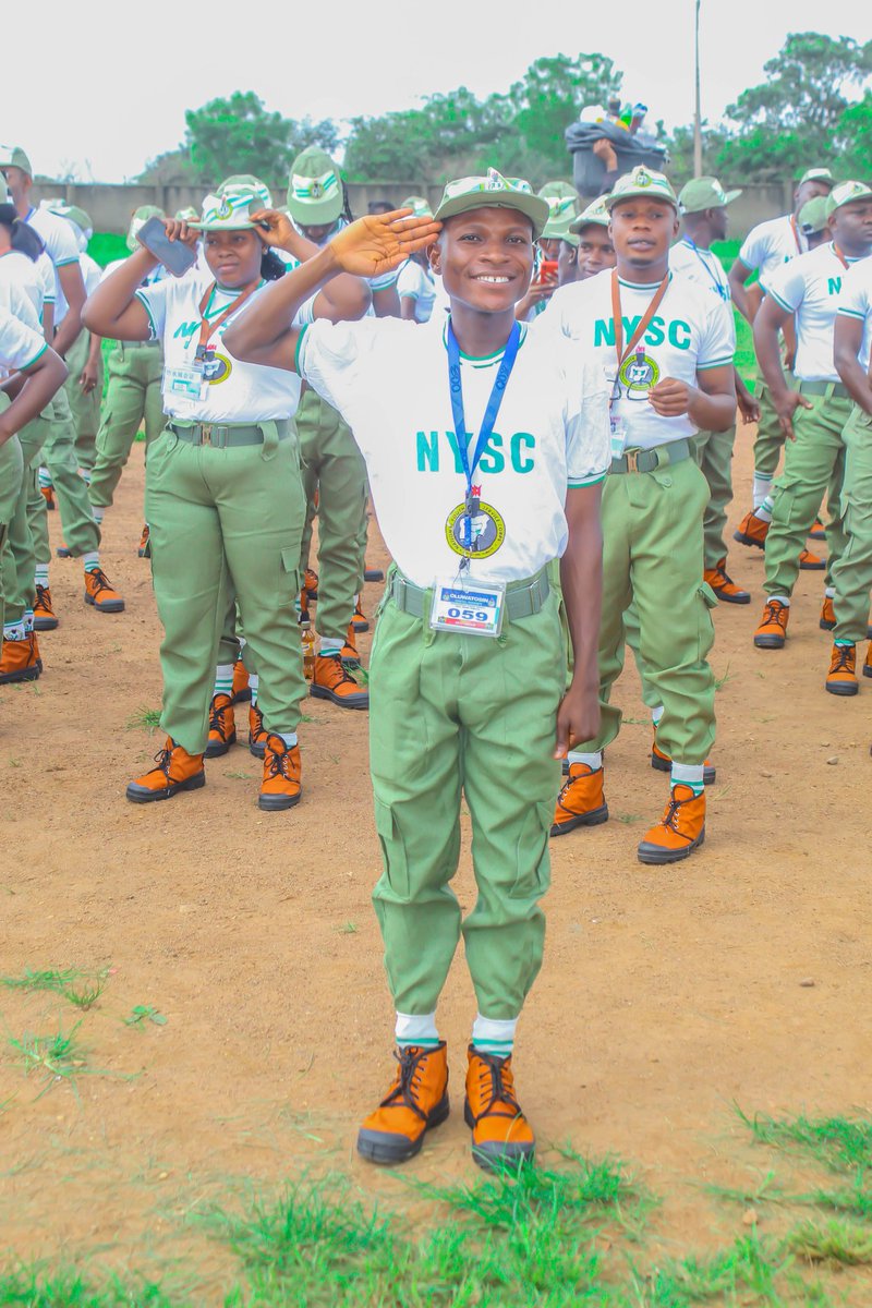 JacobAdeshinaFr's tweet photo. “This time offers us a new opportunity to renew our drive towards attaining greater heights and secure our shared dreams and common vision.

Service to my nation. Service to humanity. Happy 63rd independence to the most successful black nation on earth. I love Nigeria so much. 🇳🇬 https://t.co/nrFPyCI2AX