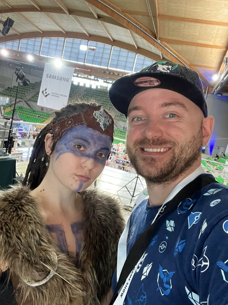 letsgotryYT's tweet photo. Cosplay na Blu Game Show 2023 w Bydgoszczy. #BGS2023 #blugameshow #bgs #bydgoszcz #cosplay #cosplayer #hellblade #senua #jinx #foxyfnaf https://t.co/AqqJdLseHO