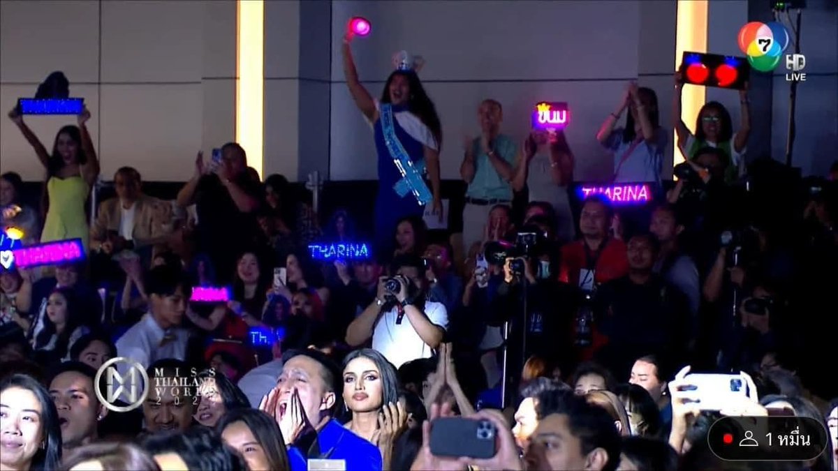 gdragon_jin's tweet photo. โห วีนาาาา ท่ามกลางคนมากมายเธอเด่นกว่าใครเลยแม่เอ๊ย!!!! #MissThailandWorld2023 https://t.co/o67hxy3VEx