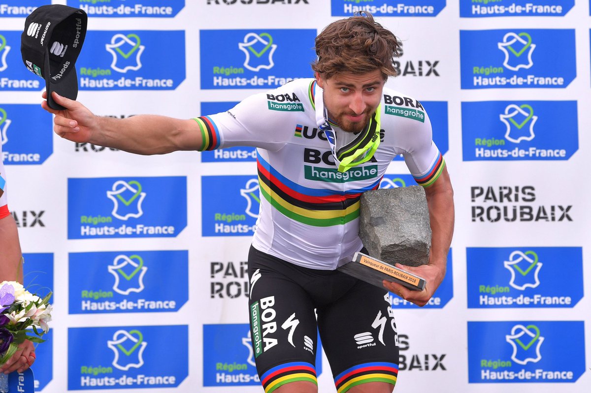 RodriSabato's tweet photo. SE RETIRÓ PETER SAGAN 🥲❤️ 

Uno de mis ciclistas favoritos, de los primeros que me hizo querer este deporte. Un personaje increíble que cuelga la bici y deja el ciclismo profesional… 

Gracias Peto ✨ https://t.co/NDeLTLVijP