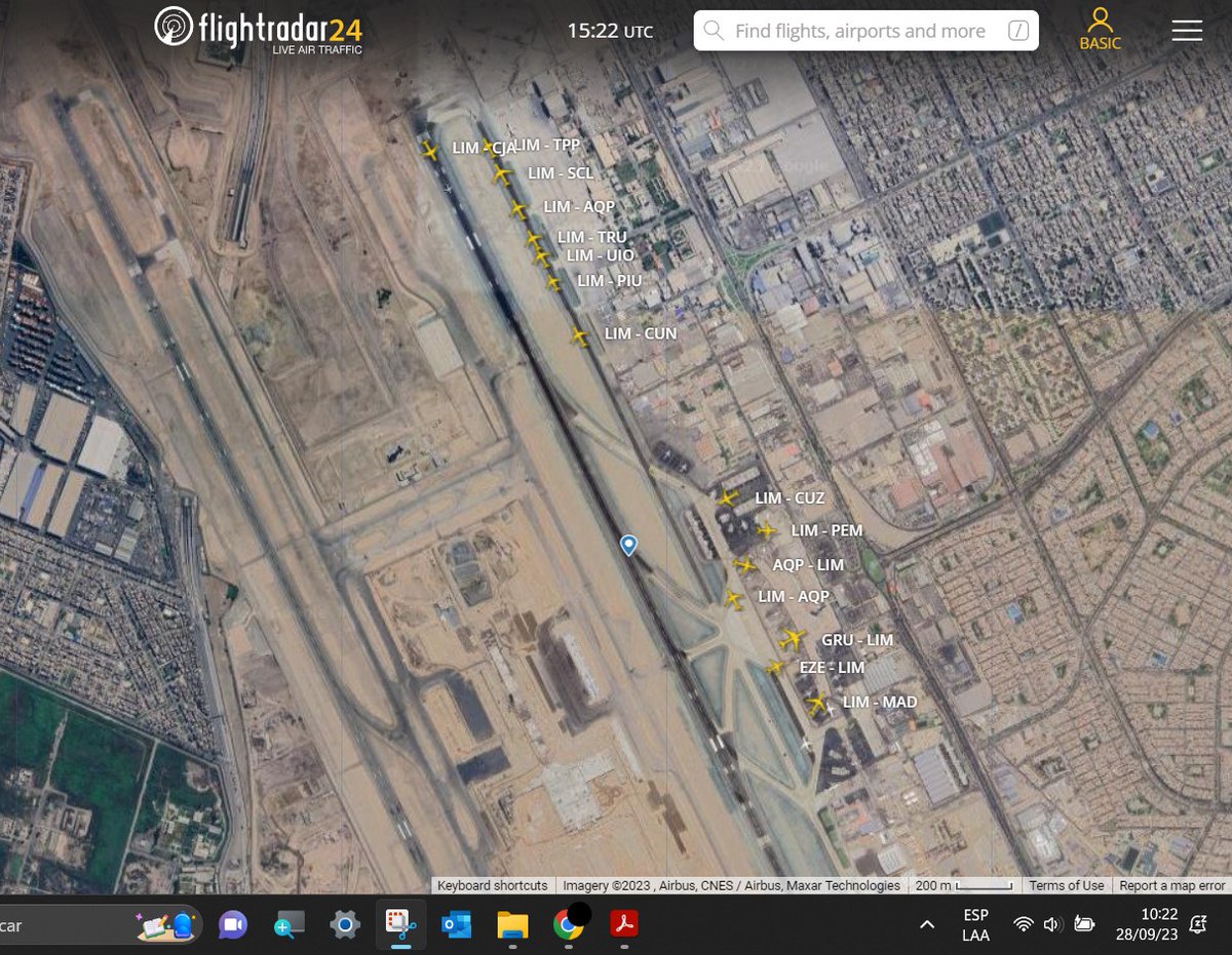 AlvAmilcarS's tweet image. ✈️ Pregunta curiosa | Por qué las dos pistas del Jorge Chávez 🇵🇪 aún no operan en simultáneo? Por las mañanas suelo ver filas no menores para despegar en la 16L #LIM #SPJC @LAPJorgeChavez