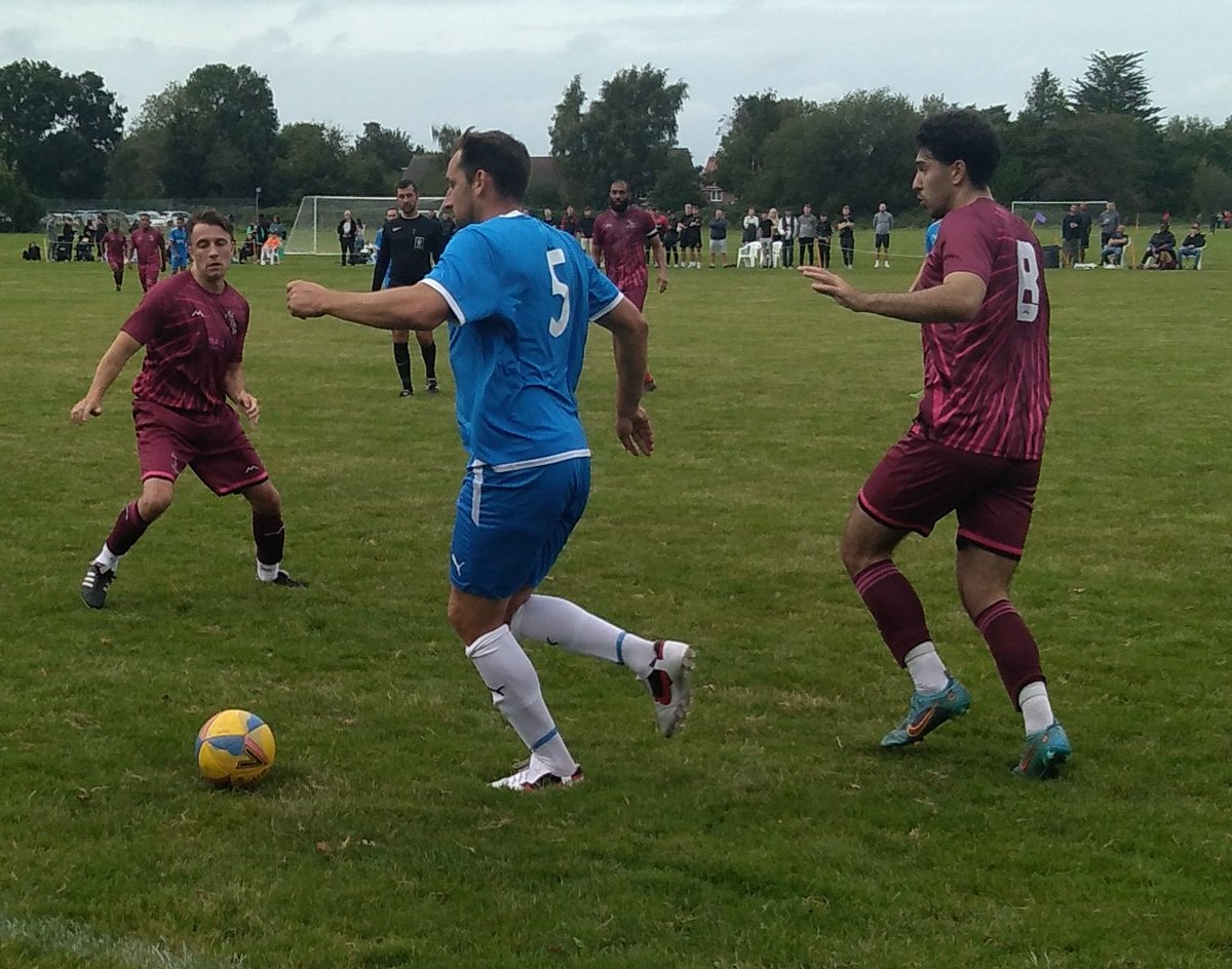 TonyIncenzo's tweet image. Result of my @FASunday_Cup tie today

@MidDaySunFc 2
@MarketHotelFC16 6

Attendance 97, programme 4 pages, football grounds visited 2,535

at Croydon Post Office Social &amp;amp; Athletic Club

@fcbusiness @NonLeagueCrowd @LeagueRedhill @surreyfa @KentFA @SundayLeagueFC @UKSundayLeague