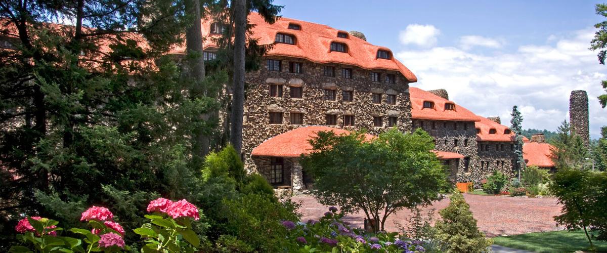 Please join @DukeRadiology in the beautiful Blue Ridge Mountains, Oct. 16-19, 2023. #DukeRadCME For details and registration, please follow the link. ow.ly/K9z650PEYiQ