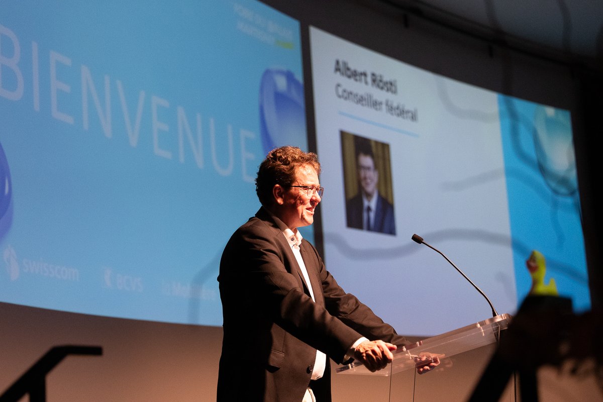Foire du Valais (@fdvofficiel) on Twitter photo La #Foireduvalais a reçu la visite du #conseillerfédéral #AlbertRösti. Au programme: visite de la Foire, et du stand de l'Ecole Cantonale d'Agriculture. <a href="/vincent_claivaz/">Vincent Claivaz</a>, Irmina imesch-studer, Anne-Laure Couchepin Vouilloz et Christophe Darbellay.
#fdv23 #valaiswallis ©Photoval La #Foireduvalais a reçu la visite du #conseillerfédéral #AlbertRösti. Au programme: visite de la Foire, et du stand de l'Ecole Cantonale d'Agriculture. <a href="/vincent_claivaz/">Vincent Claivaz</a>, Irmina imesch-studer, Anne-Laure Couchepin Vouilloz et Christophe Darbellay.
#fdv23 #valaiswallis ©Photoval