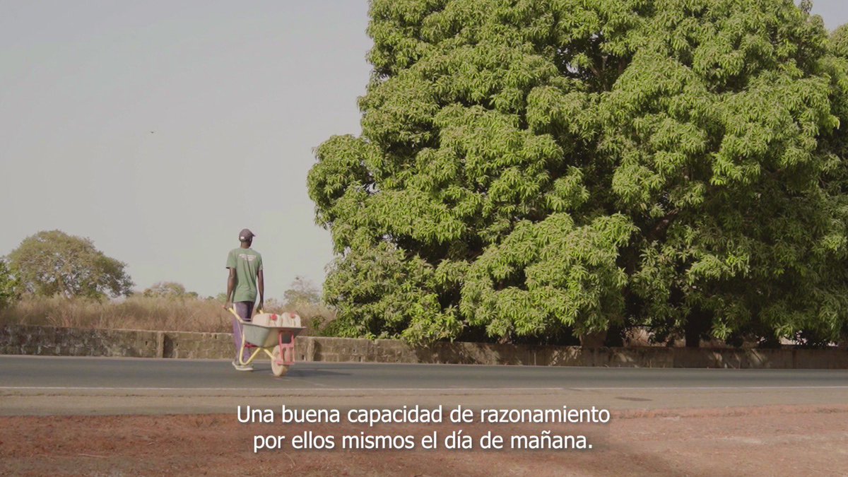 “Una buena capacidad de🧠razonamiento⚖️ por ellos mismos, el día de mañana”💭… la tierra habla siendo FÉRTIL 🌱🍃🌿🌾 <a href="/festhome/">Festhome.com</a> 🎥 <a href="/Aitoracord/">Aitor</a> 📝 <a href="/mbelramosmirand/">mbelramosmiranda</a> #cortometraje #solidaridad #igualdad #infancia #gambia <a href="/cris_villanueva/">Cristina Villanueva</a> @LuisaNavarro14 <a href="/virgiliomoreno/">Virgilio Moreno</a>