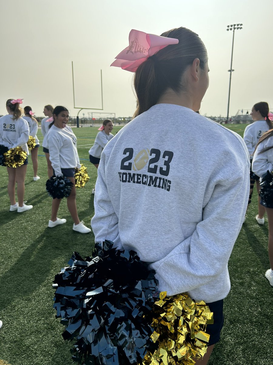 msromeroxhs tweet media