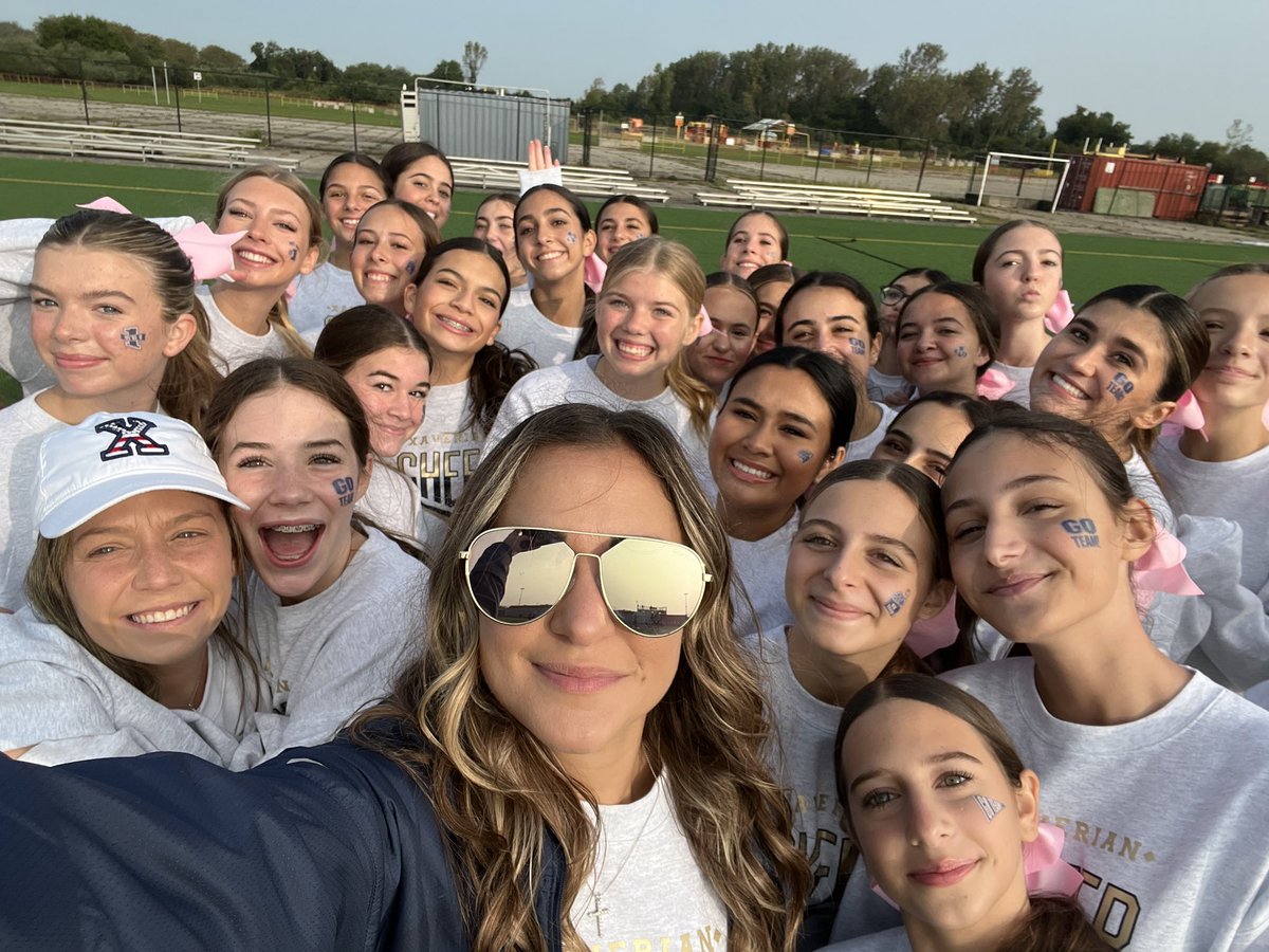 msromeroxhs tweet media