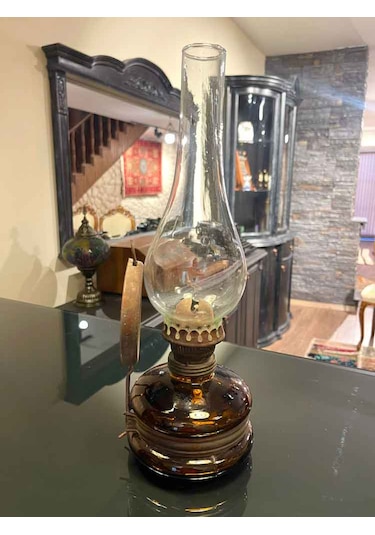 ahmmuratoglu's tweet photo. MODASI HİÇ GEÇMEYEN TEK GEREÇ

49 yıldır #KuzeyKıbrıs'ta kullanımdan ve gereksinimden dolayın modası geçmeyen tek gereç gaz lambası.....

Eskimiş, köhne zihniyetin bir yansıması ve sembolü gibi... https://t.co/gbc2uoQ3R4